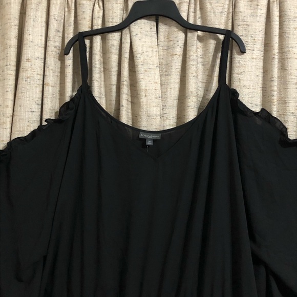 Bold Elements Woman Black Cold Shoulder Romper - 5X - Picture 3 of 13